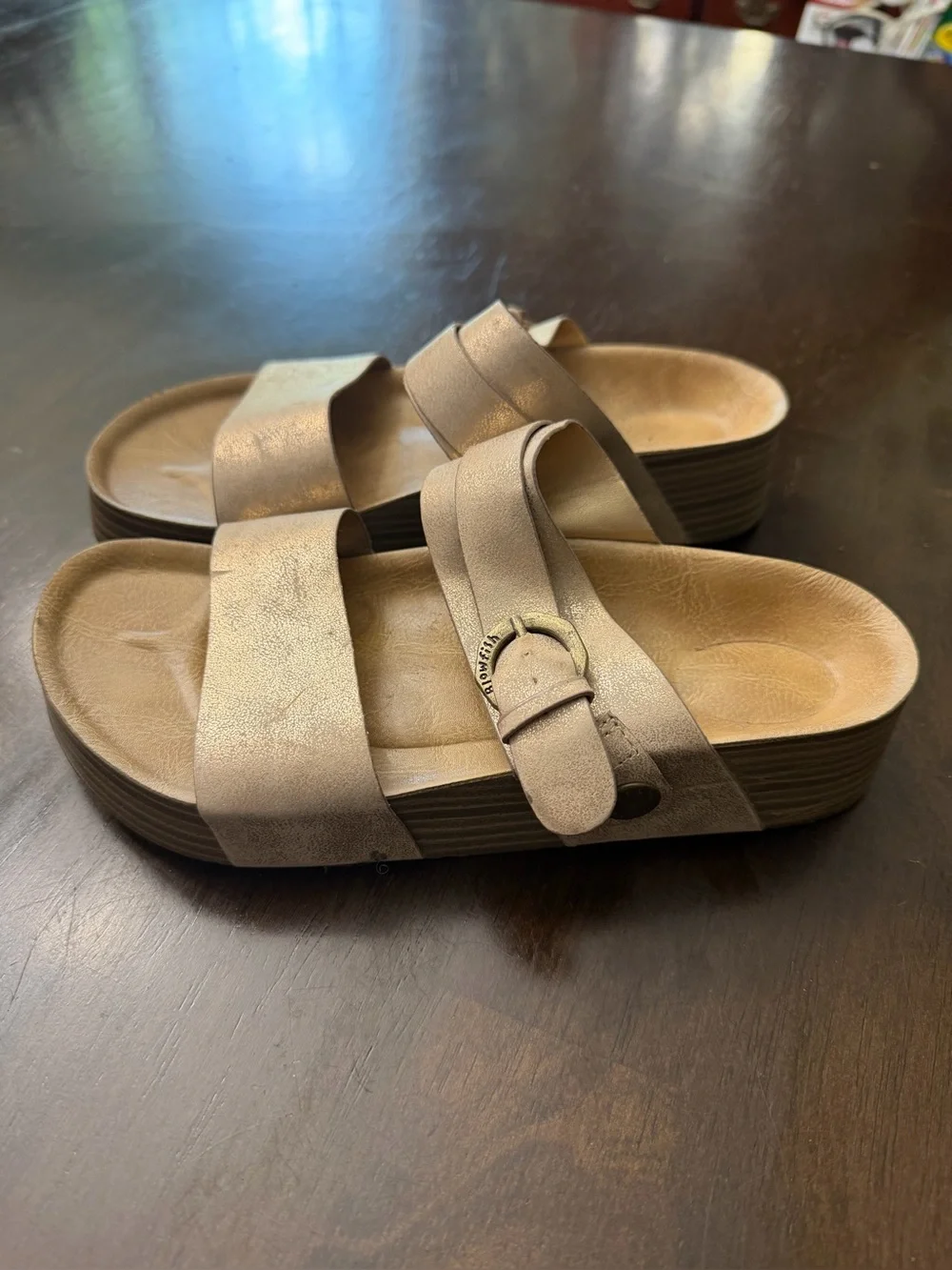 Blowfish Size 4 Youth Sandals